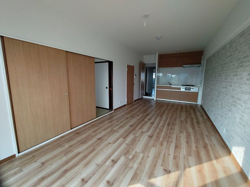 ユニハイム千里丘1号棟  外観写真