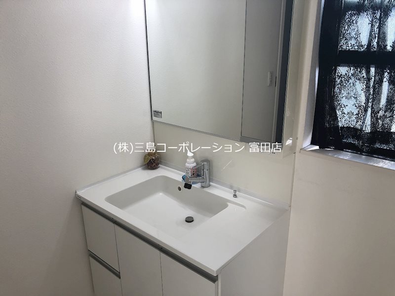 洗面台 高槻市松川町 築浅中古一戸建 その他