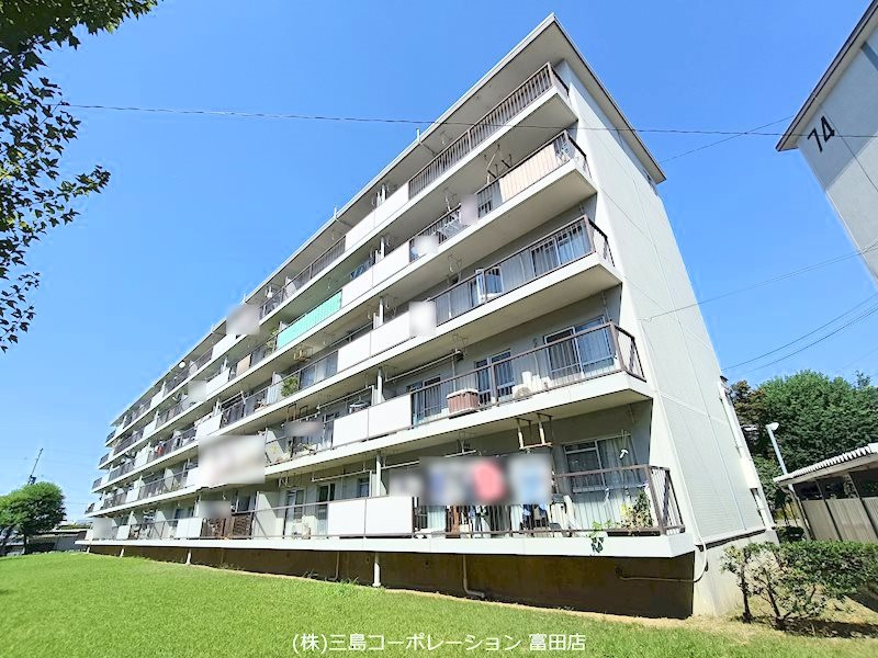 富田第二住宅75号棟      外観写真