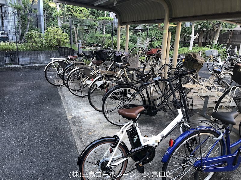 駐輪場 リーベスト高槻    その他