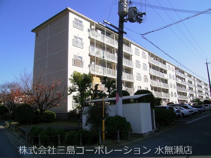 水無瀬青葉ハイツ4号棟 501号室 外観写真