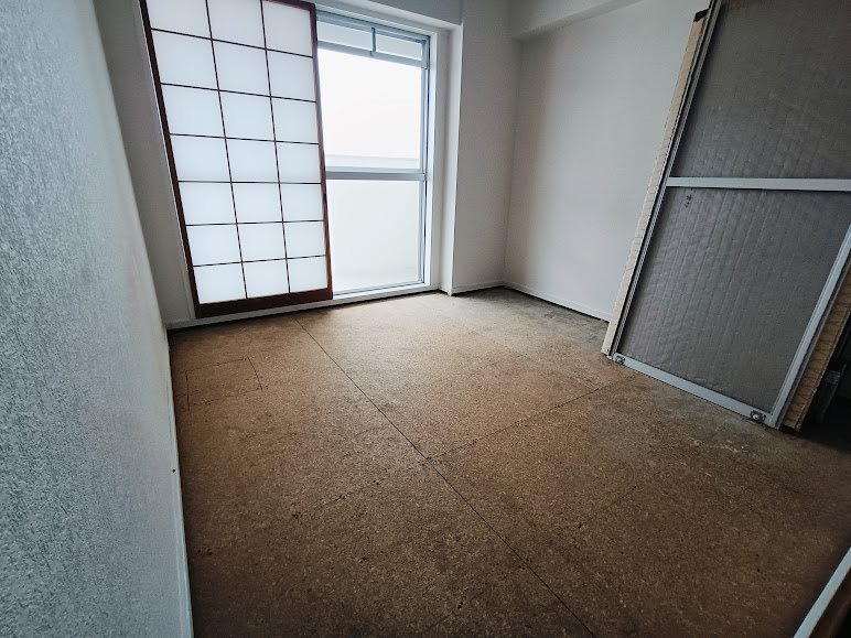 和室4.5帖(押し入れ付き) 春日丘グリーンハイツB棟 607号室 その他