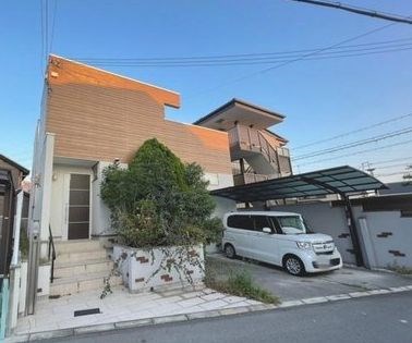 高槻市唐崎中２丁目中古一戸建  外観写真