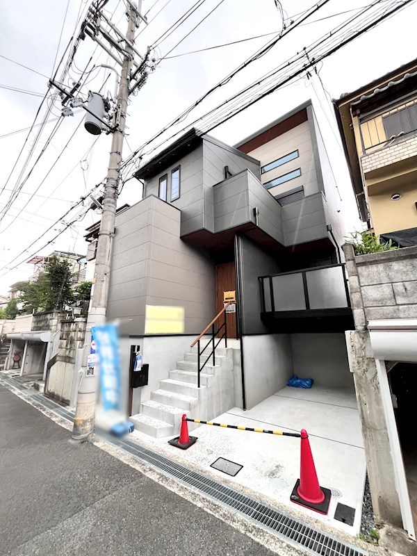 茨木市耳原1丁目　新築一戸建 外観写真