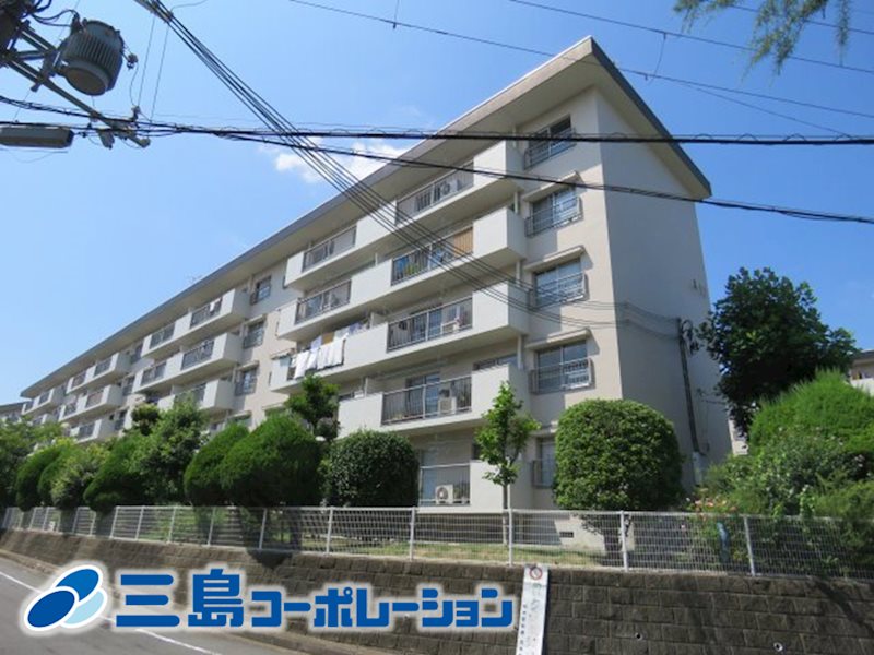 茨木郡山B住宅A17棟 外観写真