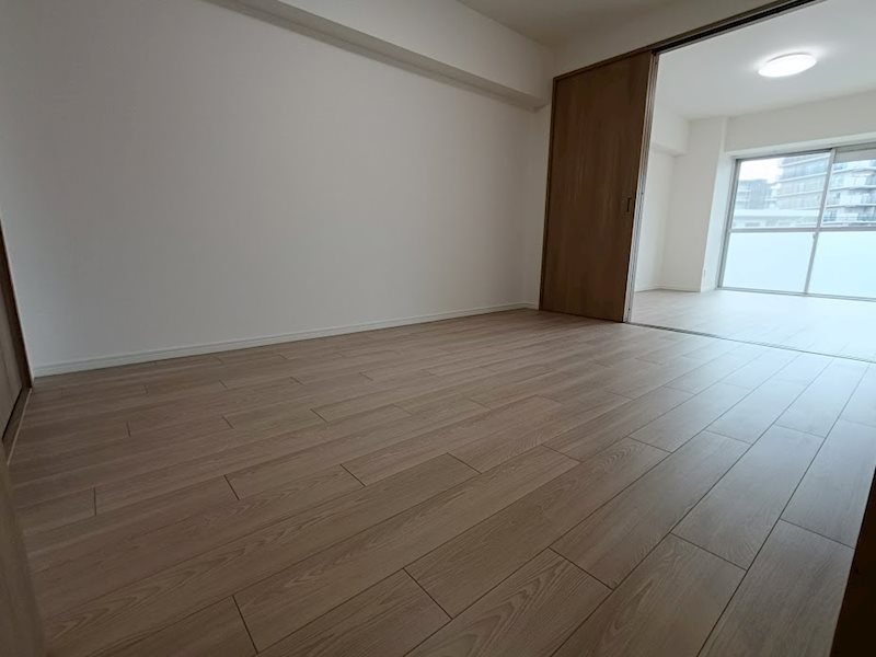 クローゼット付きの約6帖の洋室です! さんくれーる茨木C棟 その他