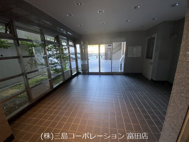 高槻阿武山三番街302号棟 301号室 その他