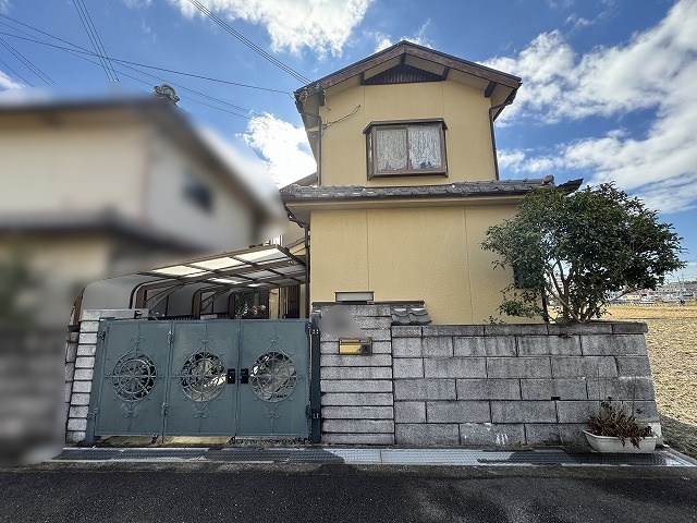 高槻市土室町　中古一戸建 外観写真