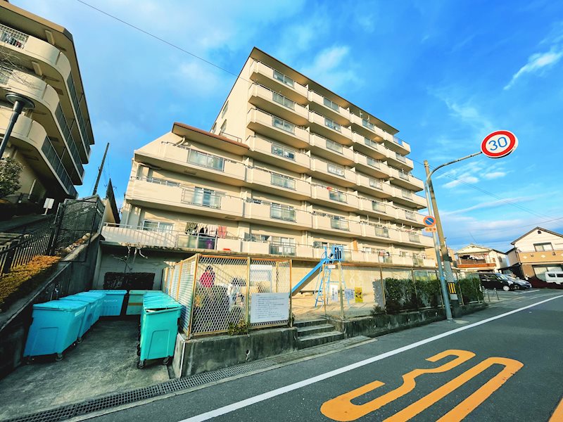 香里ケ丘グランドハイツ 外観写真