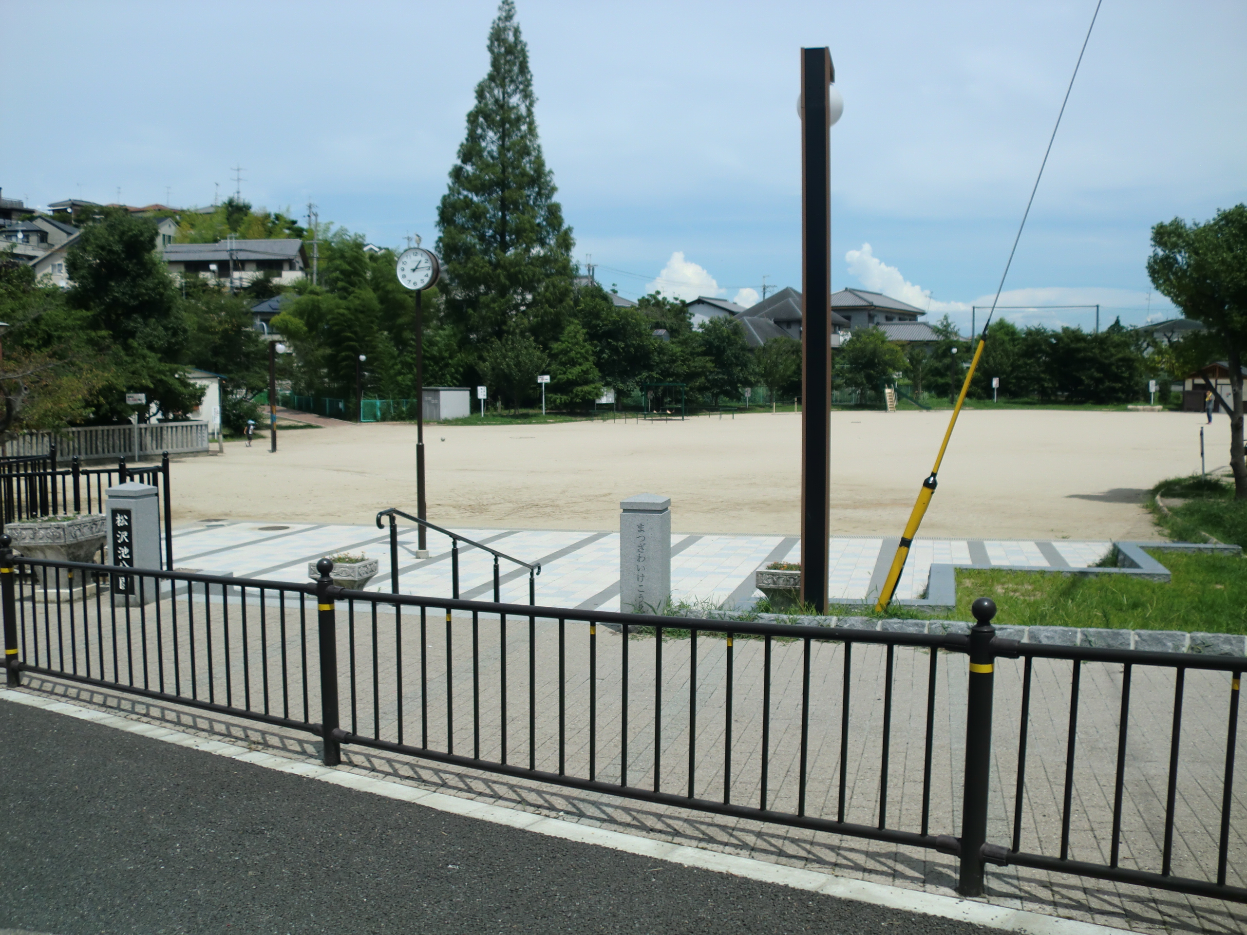 茨木市北春日丘3丁目　売土地　2号地  周辺画像10