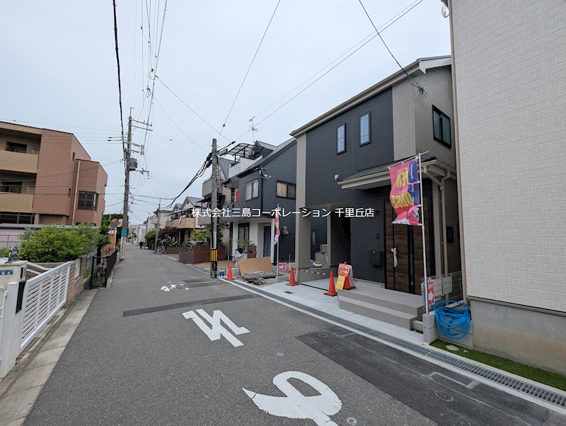 摂津市千里丘２丁目　２号棟　新築一戸建  その他