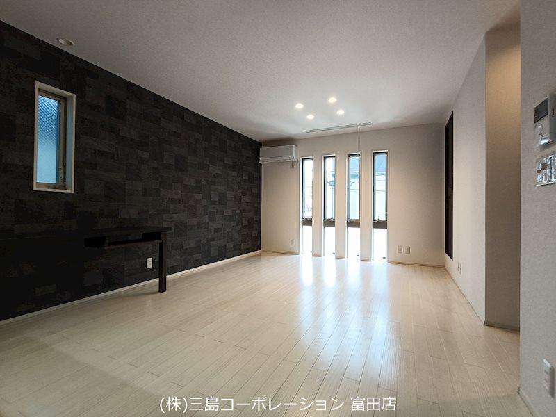 高槻市高垣町　リフォーム済み中古一戸建 その他