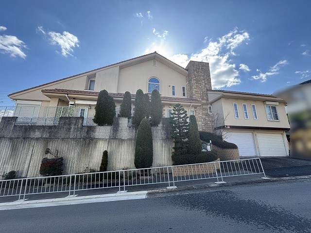 高槻市岡本町　中古一戸建 外観写真