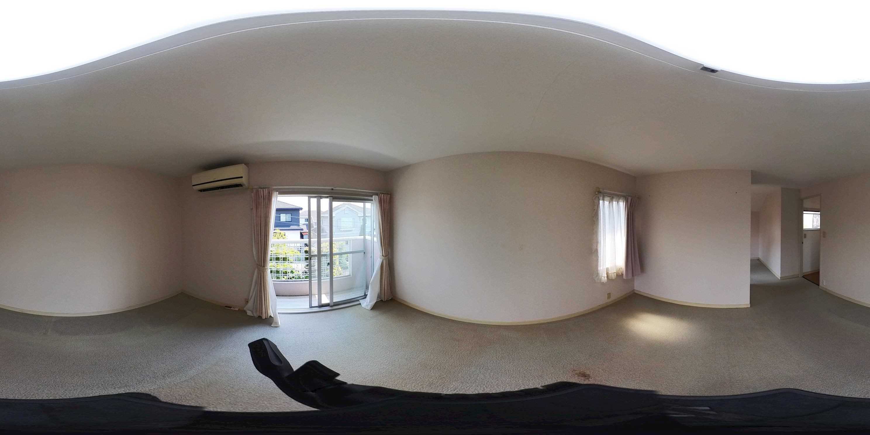 高槻市高見台　中古一戸建 内観写真（リビング以外の居室）