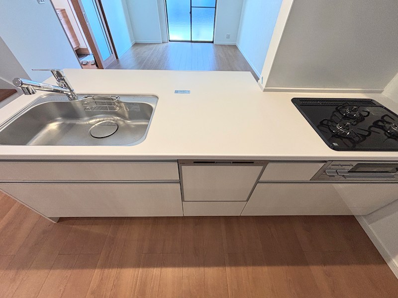 調理スペースも広く、お子様の様子を見ながら料理することができます 茨木市島2丁目 新築一戸建 A号地 その他