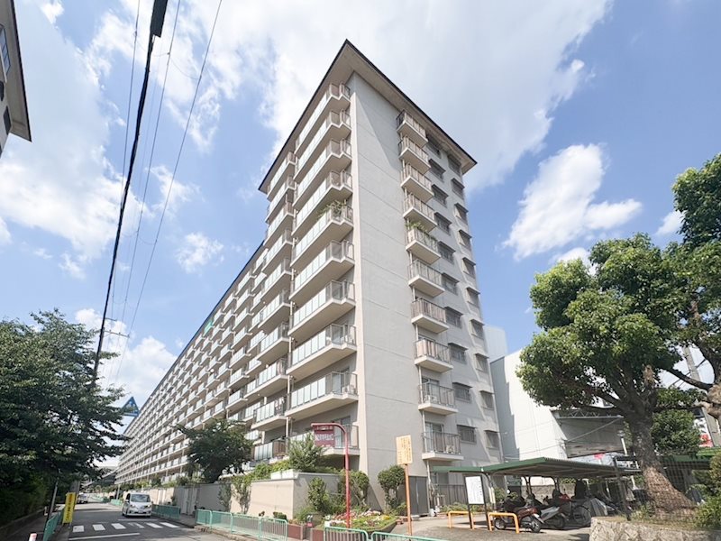 ローレルハイツ茨木総持寺第1号棟 外観写真