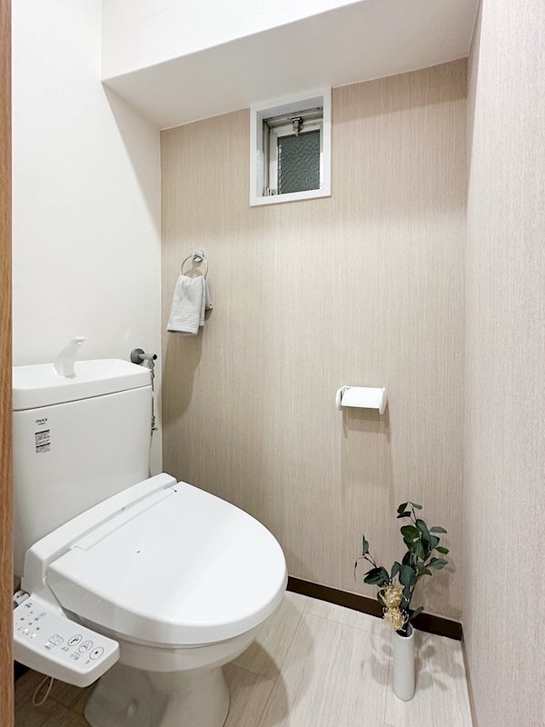 温水洗浄便座機能付トイレ ローレルハイツ茨木総持寺第1号棟 その他