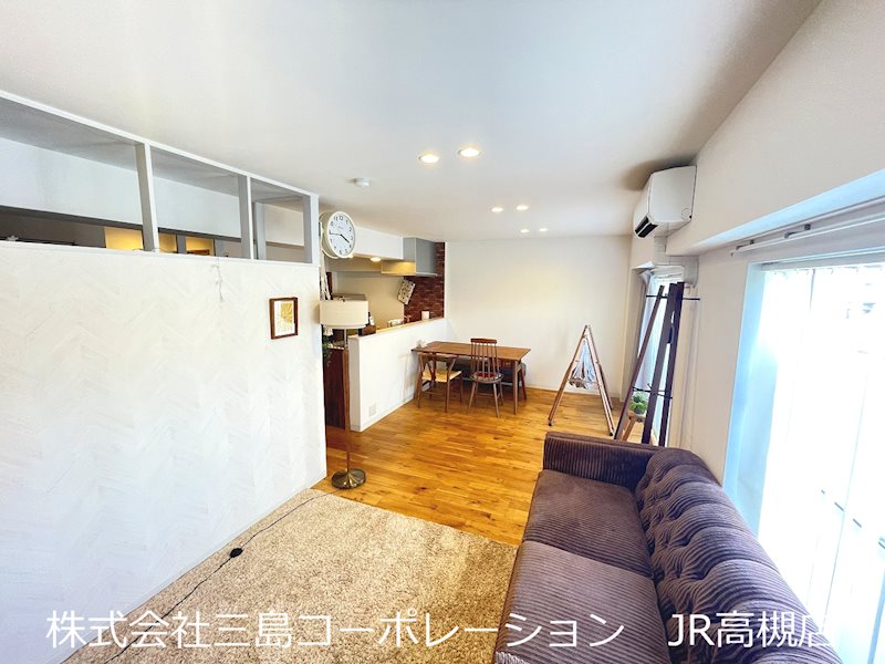 メゾン高槻古曽部 215号室 外観写真