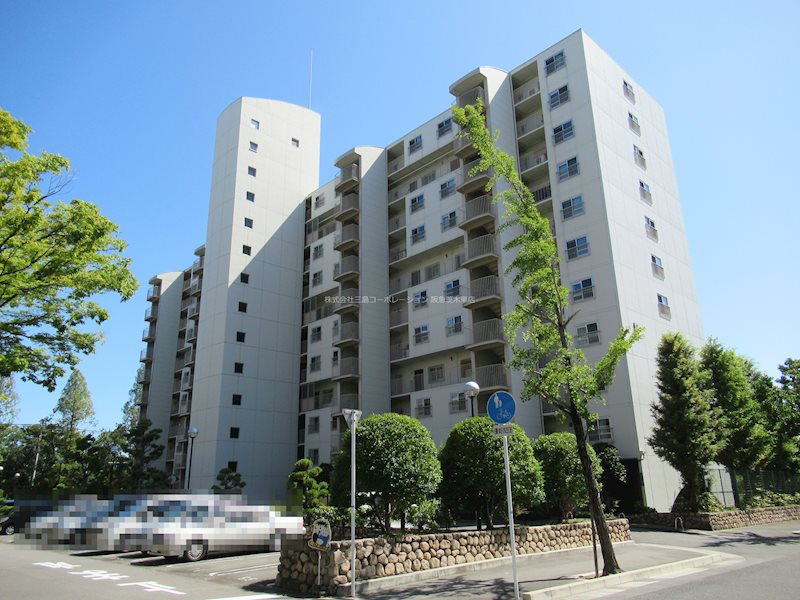 南茨木ハイタウン美沢E棟 外観写真