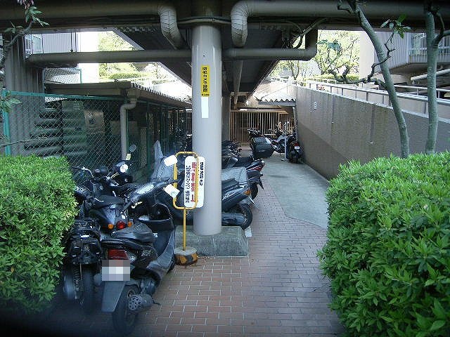 バイク置場 日興千里台スカイタウンB棟 その他