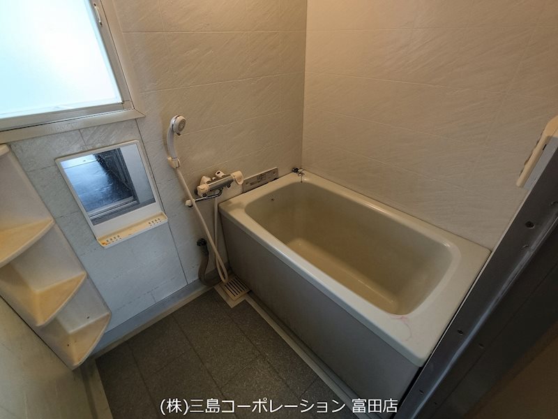 高槻塚原台ハイツ6号棟　1階部分 その他