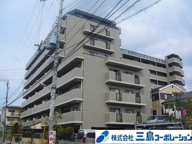 エスリード茨木川端通り 外観写真