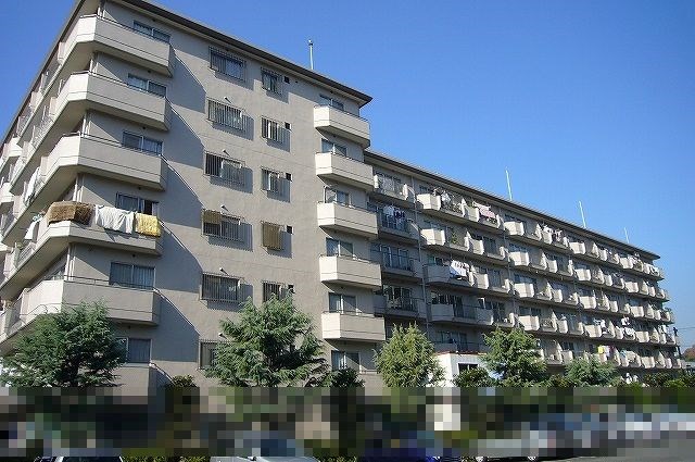 高槻グランドハイツ 外観写真