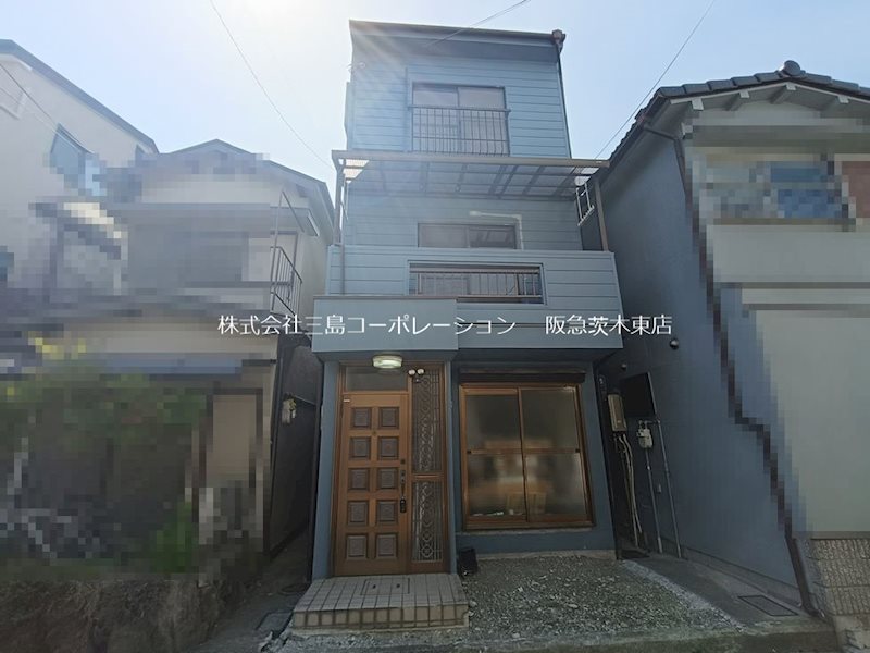 茨木市東奈良2丁目　中古一戸建 外観写真