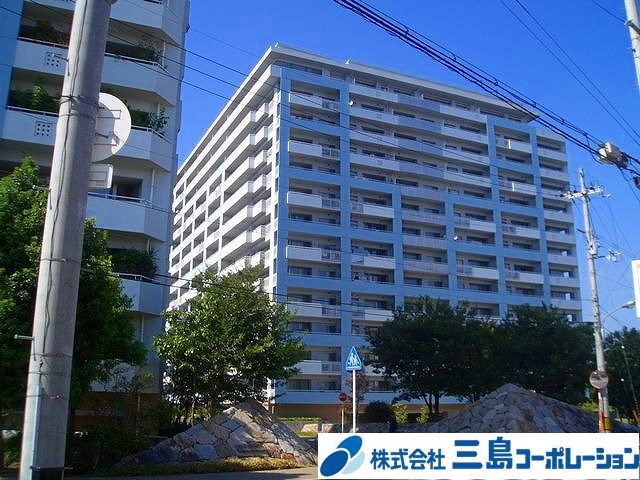 モンセーヌ南茨木B棟 外観写真