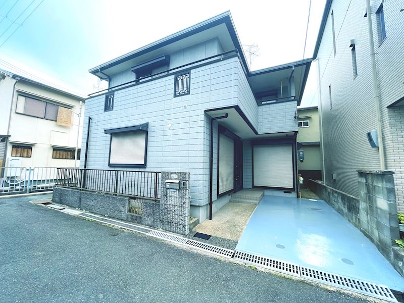 交野市私部4丁目一戸建 （再生住宅)  外観写真