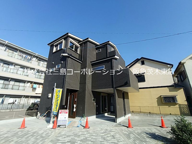 茨木市新和町　新築一戸建 外観写真