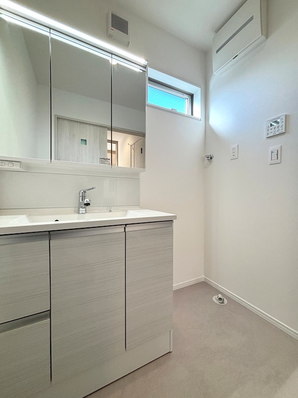 茨木市新和町　新築一戸建 その他