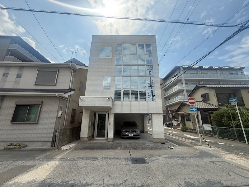 茨木市竹橋町　中古建物 外観写真
