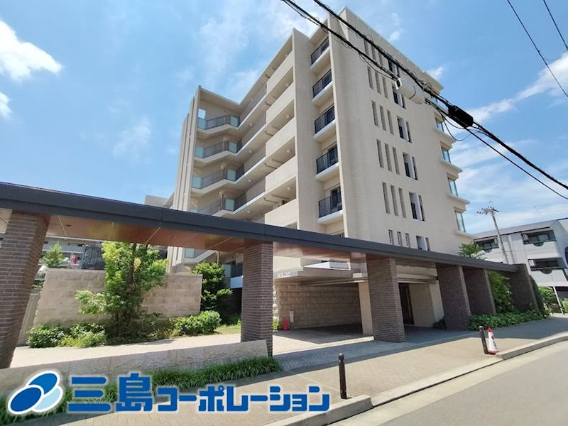 プレミスト茨木西中条 外観写真