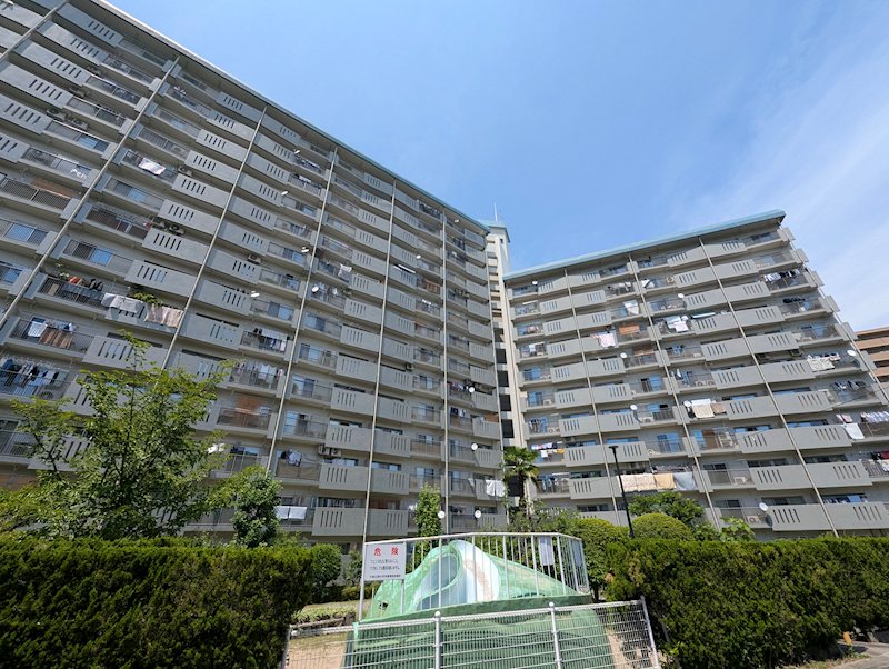 千里山田BC団地A5棟   外観写真