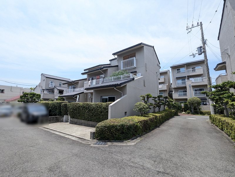 公社山田西団地A11棟 外観写真
