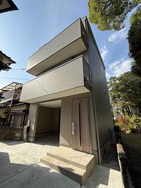 茨木市郡3丁目　新築一戸建  外観写真