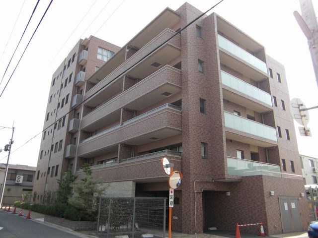 クレアガーデン高槻松風館 外観写真