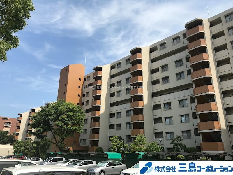 白川高層住宅5号棟 外観写真