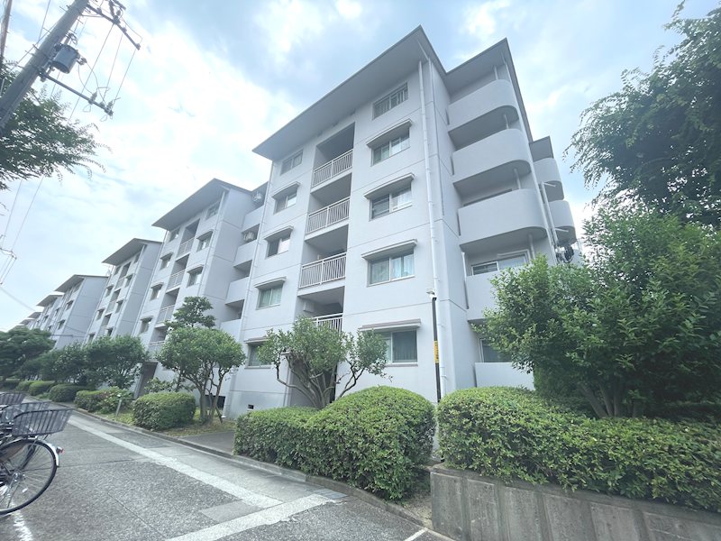 枚方三矢第一次住宅壱号棟 外観写真