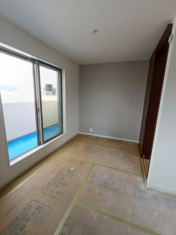 3階 5.0帖の洋室 スミカ 高槻市郡家新町 新築一戸建 その他