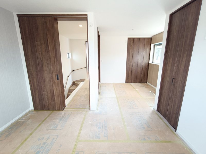 3階 間地切れば2部屋に分割可能です スミカ 高槻市郡家新町 新築一戸建 その他