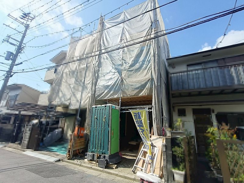 近隣でモデルハウス建築中です 高槻市安満中の町 新築一戸建 その他