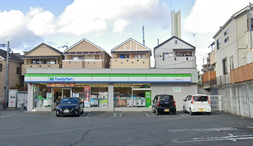ファミリーマート 枚方田口山店 ダイアパレス枚方山田池公園(専用庭付) 周辺画像3