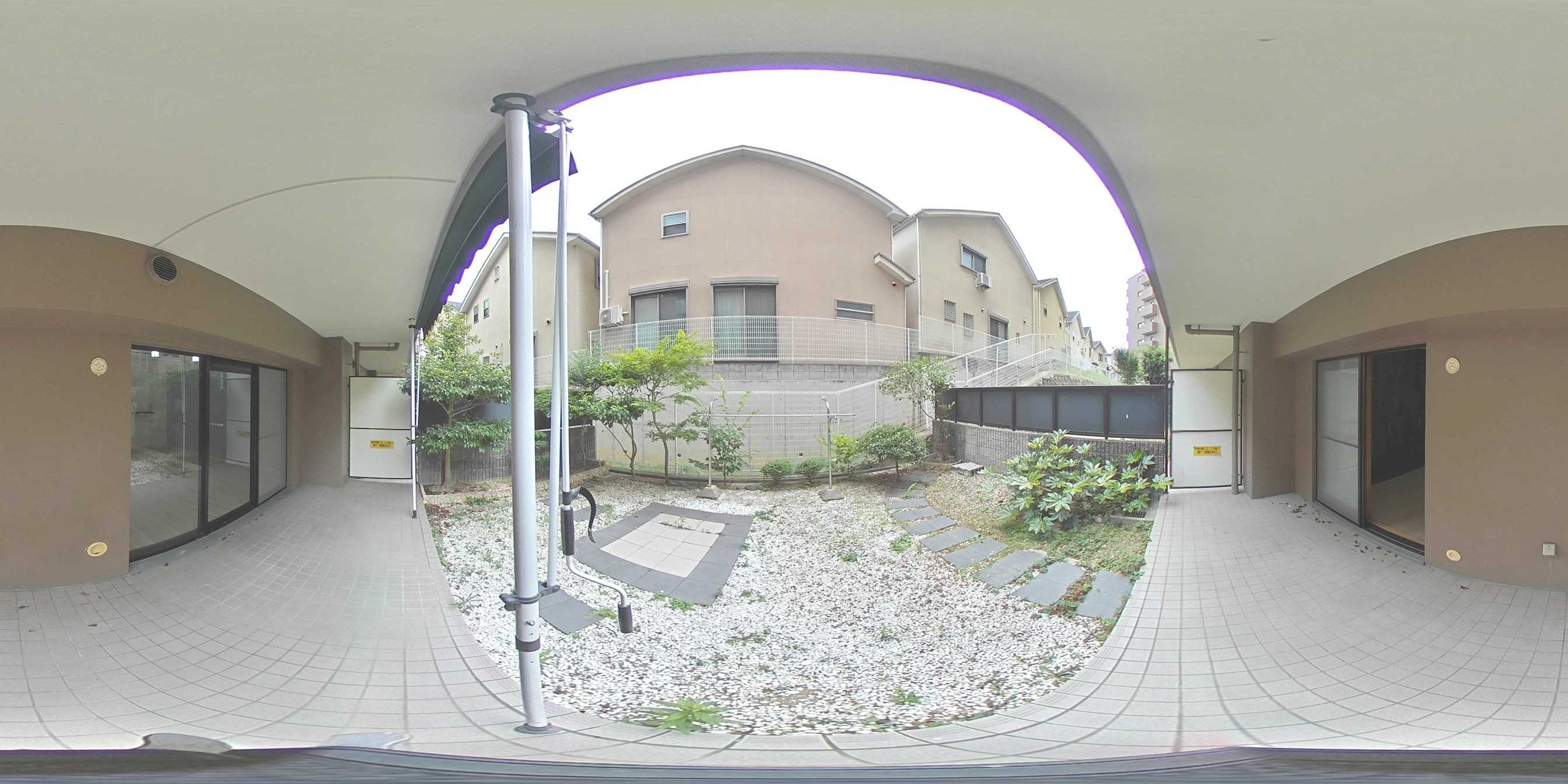 ダイアパレス枚方山田池公園（専用庭付) 現地写真（庭）