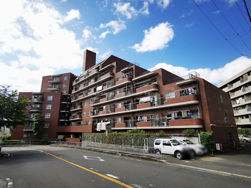 インペリアル千里丘 外観写真