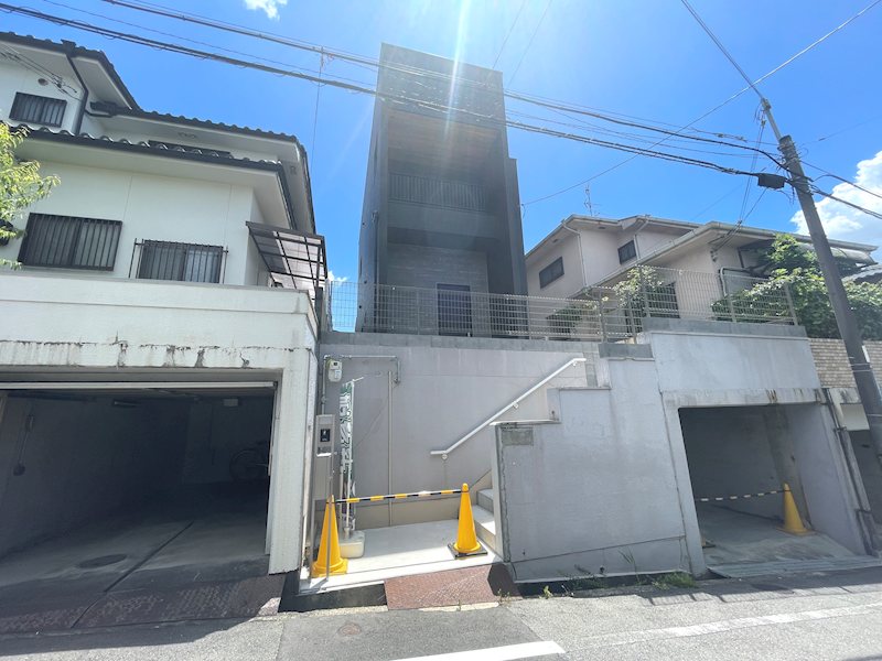 寝屋川市成田東町限定１邸新築分譲住宅 外観写真