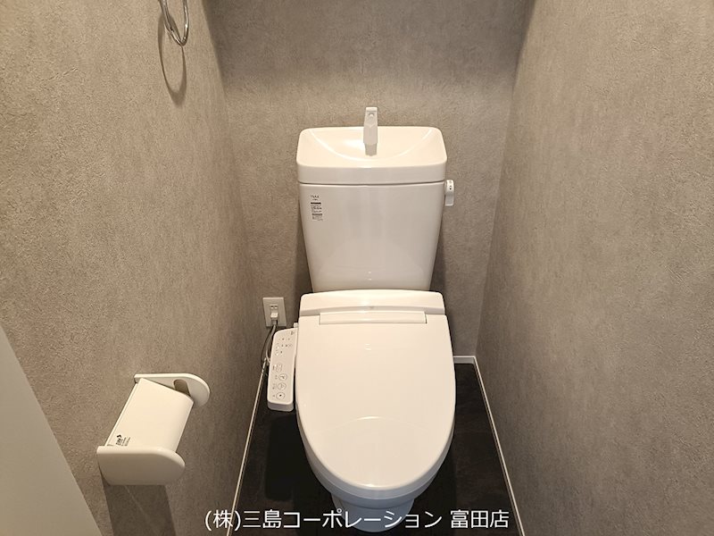 2階 トイレ コンフォート氷室町Ⅱ 3号地 その他