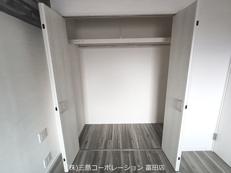 日商岩井高槻マンション その他