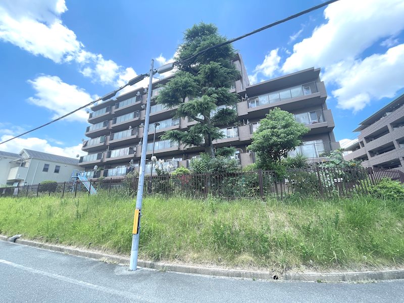 コープ野村くずは 外観写真